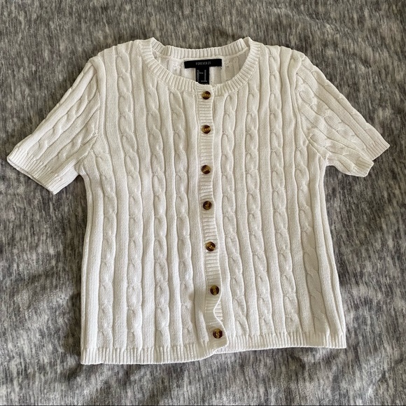 Forever 21 Tops - (NWOT) Cable Knit Sweater Top